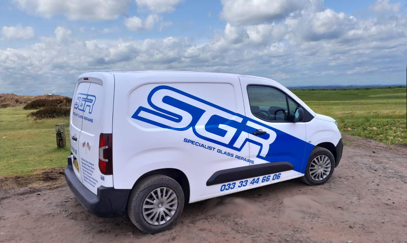 Windscreen repair in Cardiff  and surrounding areas by the professional - SGR